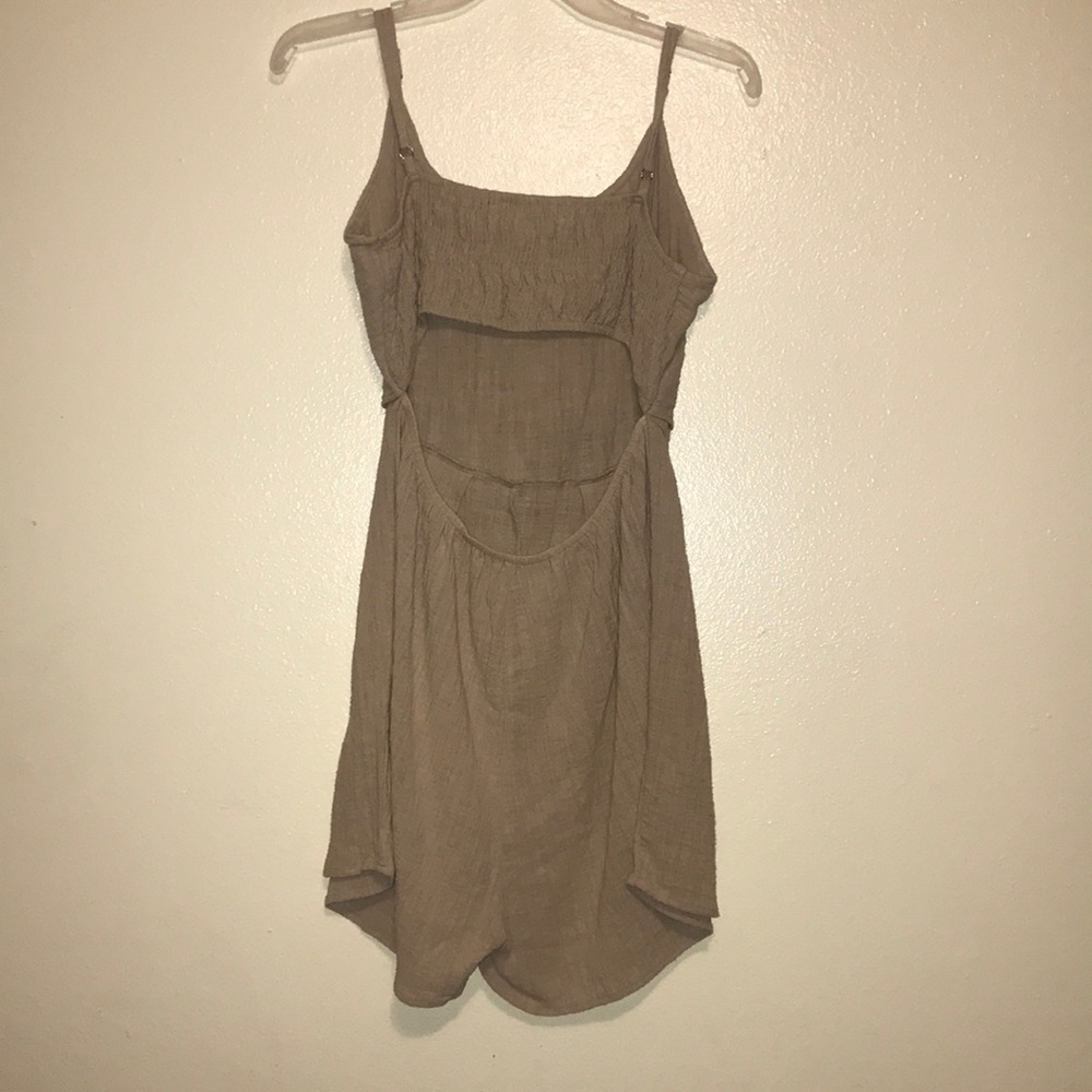 Romper - Picture 2 of 2